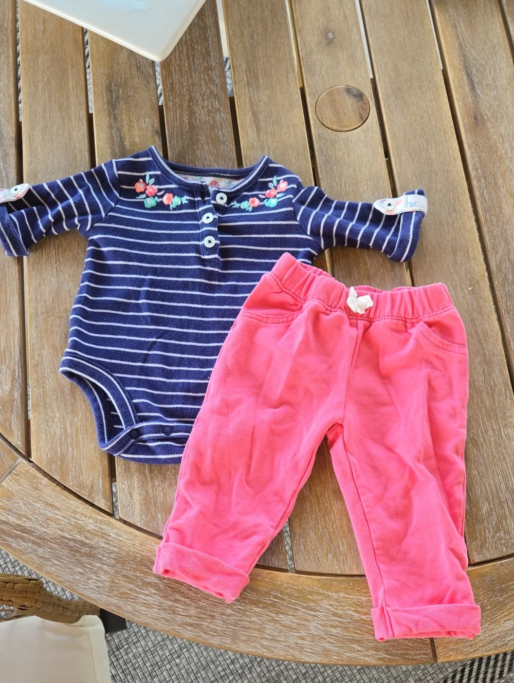 Carters girls pink 3 mo matching outfit set Lace Flowers Cotton Comfy Cute Cozy